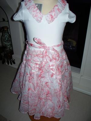 Klik hier om een vergroting van deze - Jottum jurk collectie 2010  - te bekijken!